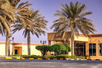 Royal Beach Hotel & Resort