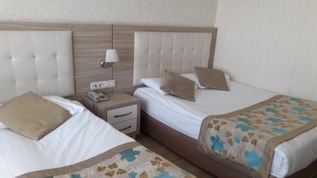 Cender Hotel