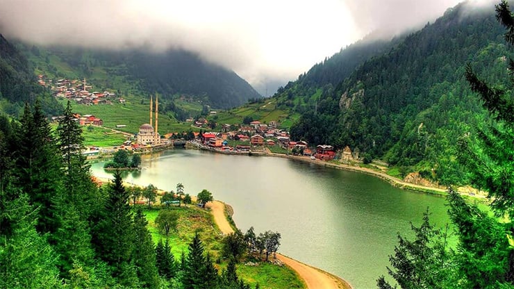 Trabzon - Uzungol - Ayder - Sumela – Giresun