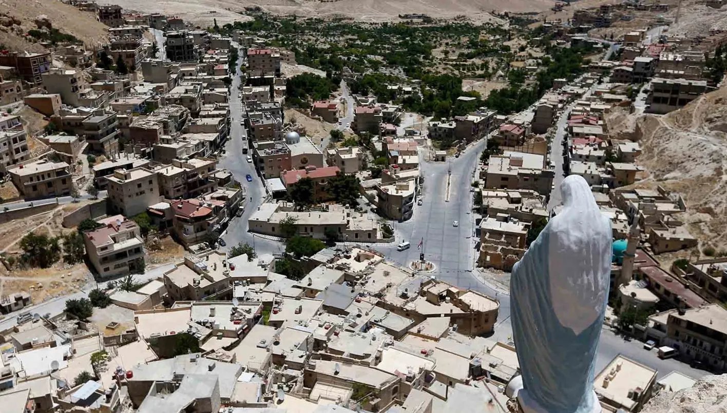 السياحة في بلدة معلولا: جولة ساحرة مع سفرك السياحية
