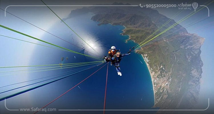 Experience the Thrill of Skydiving in Turkey