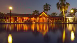 منتجع وسبا دبي مارين بيتش