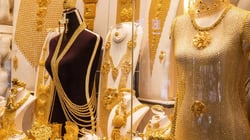 سوق الذهب في دبي: وجهة لا غنى عنها لعشاق المجوهرات
