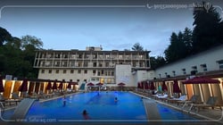 حمامات المياه الكبريتية في يلوا