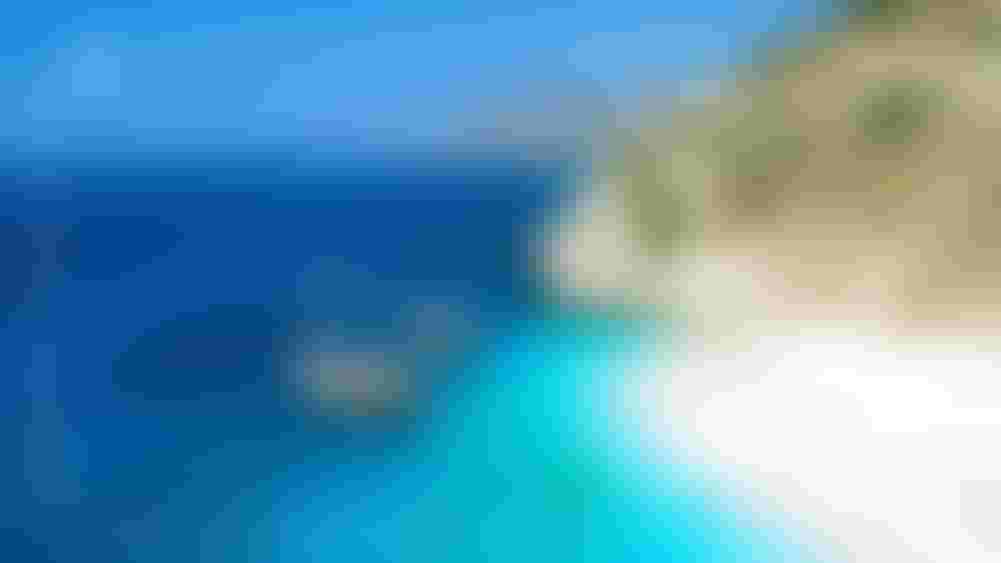 رحلة إلى شواطئ أنطاليا