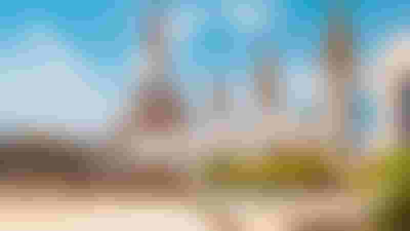 أرض الأساطير في أنطاليا