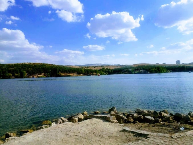 Mavi Gol Lake