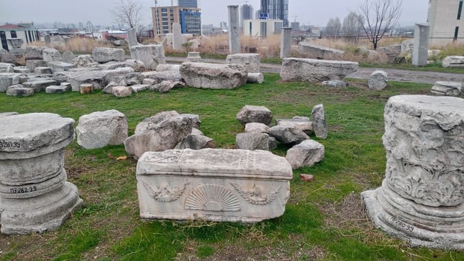 Ancient Roma Bath