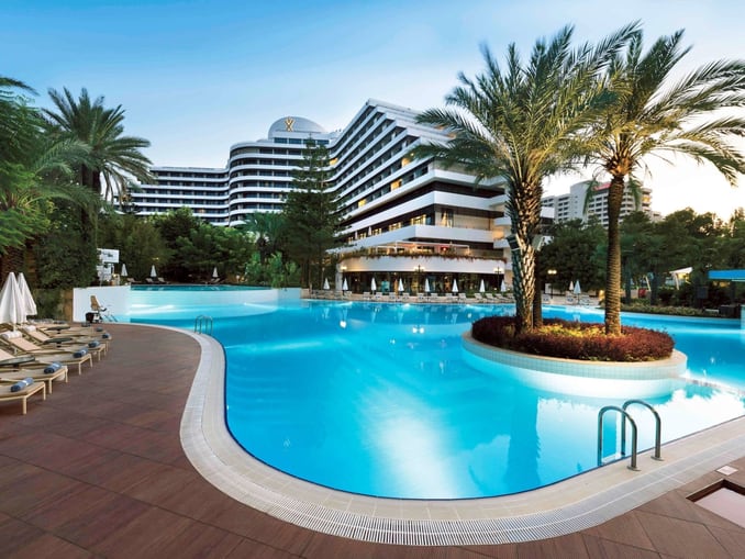 Crowne Plaza Hotel