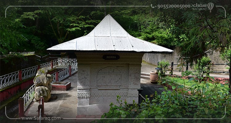 حمامات ترمال في يلوا