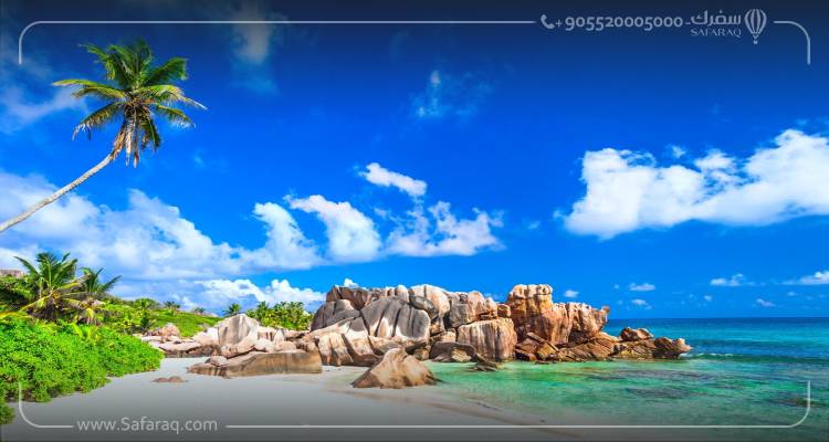 Take Walk on La Digue Island