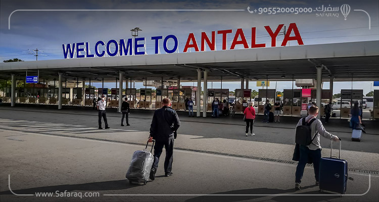 مطار أنطاليا الدولي