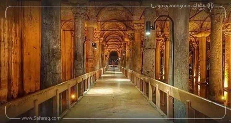 القصر المغمور في اسطنبول