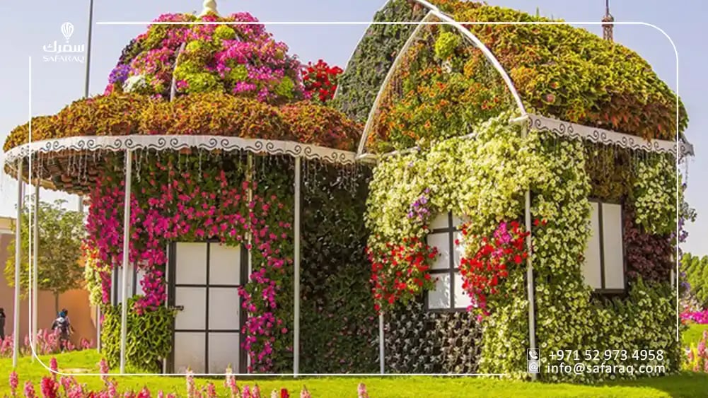 بيت من الزهور في حديقة الزهور في دبي