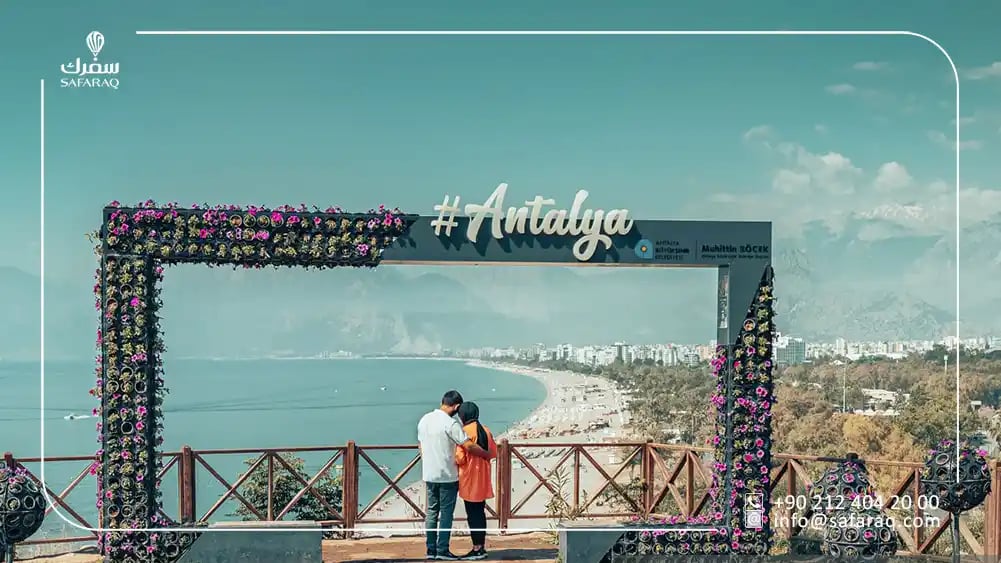 honeymooners in Antalya enjooying the view