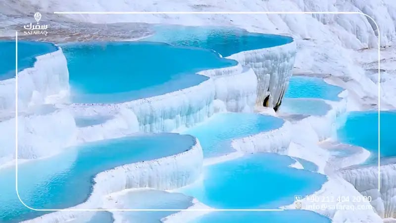 الينابيع الساخنة في باموكالي