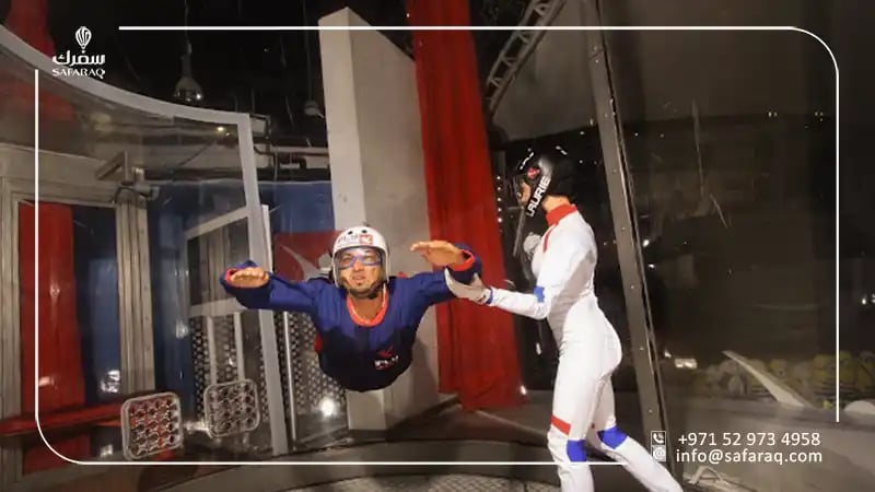 تجربة الطيران في آي فلاي دبي