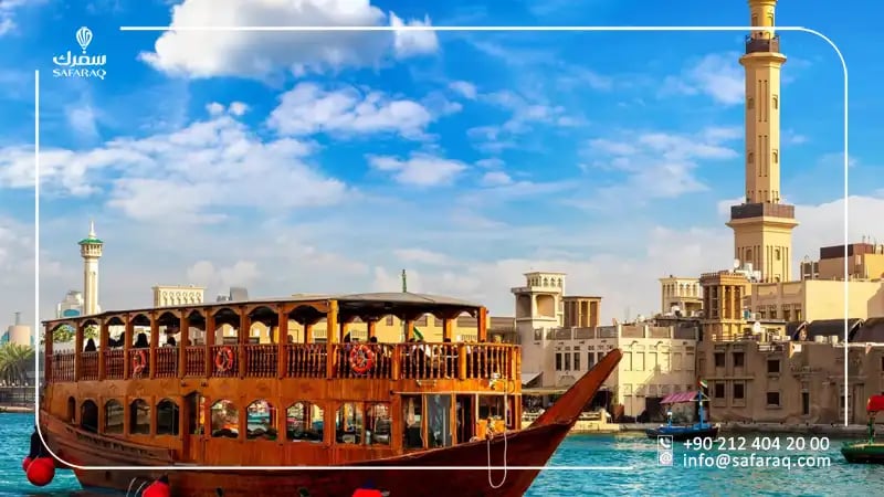 boat trip in Dubai creek