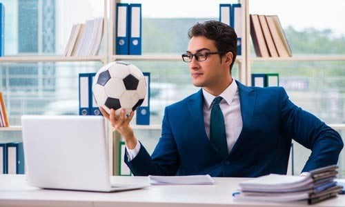 Relationship of sports management to other disciplines