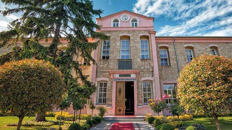 معلومات عن جامعة صباح الدين زعيم في إسطنبول: التخصصات والرسوم | منصة الدراسة
