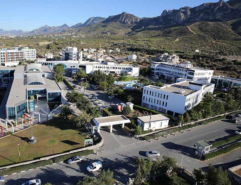 الحرم الجامعي في جامعة غيرنا الأميركية