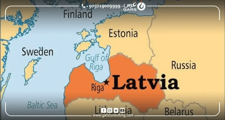 أين تقع دولة لاتيفيا