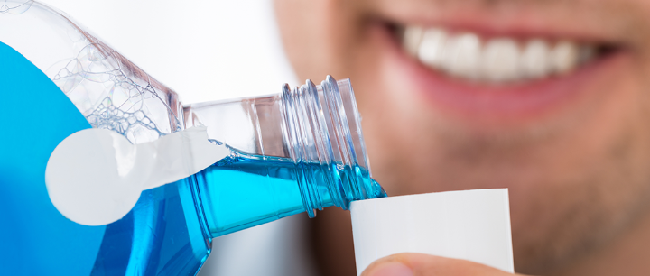 كيفية استخدام غسول الفم