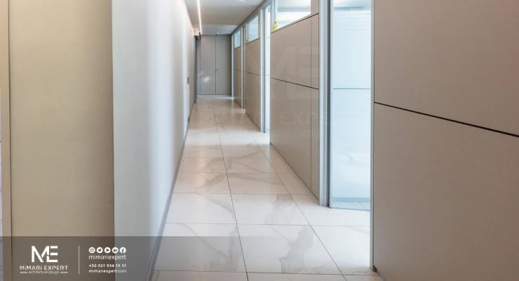 استخدام السيراميك في أرضيات الممرات الداخلي