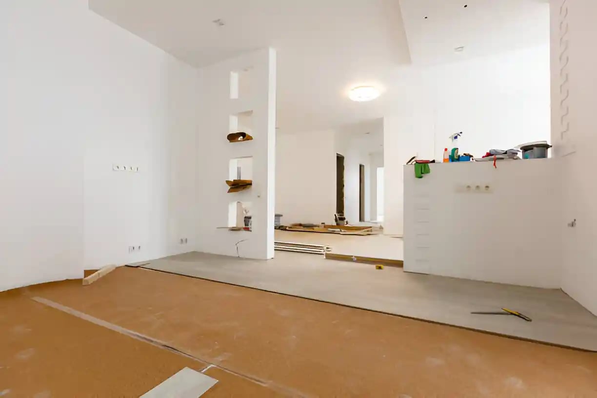 Apartment repair and wall repair renovation