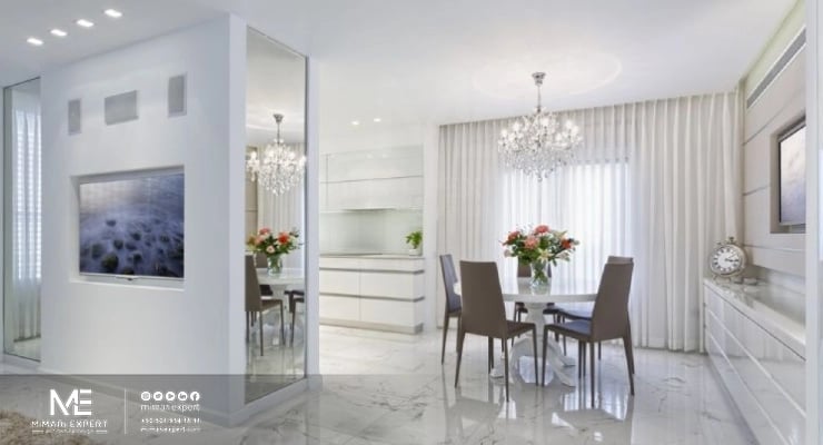 استخدام المرايا لتوسيع وإضاءة المساحة