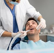 ماهي أسعار علاج الأسنان في تركيا لعام 2025؟